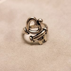 James Avery Key to My Heart Ring sz8